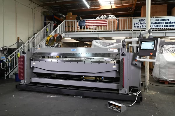 GMC EBB-1014CNC -10' x 14 Ga. - Box & Pan Folder